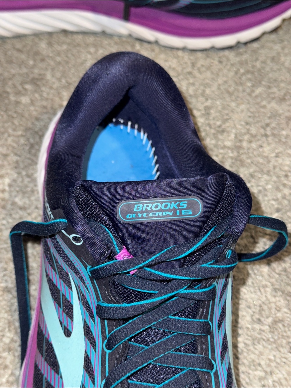 Brooks Glycerin 16 - Picture 3 of 5